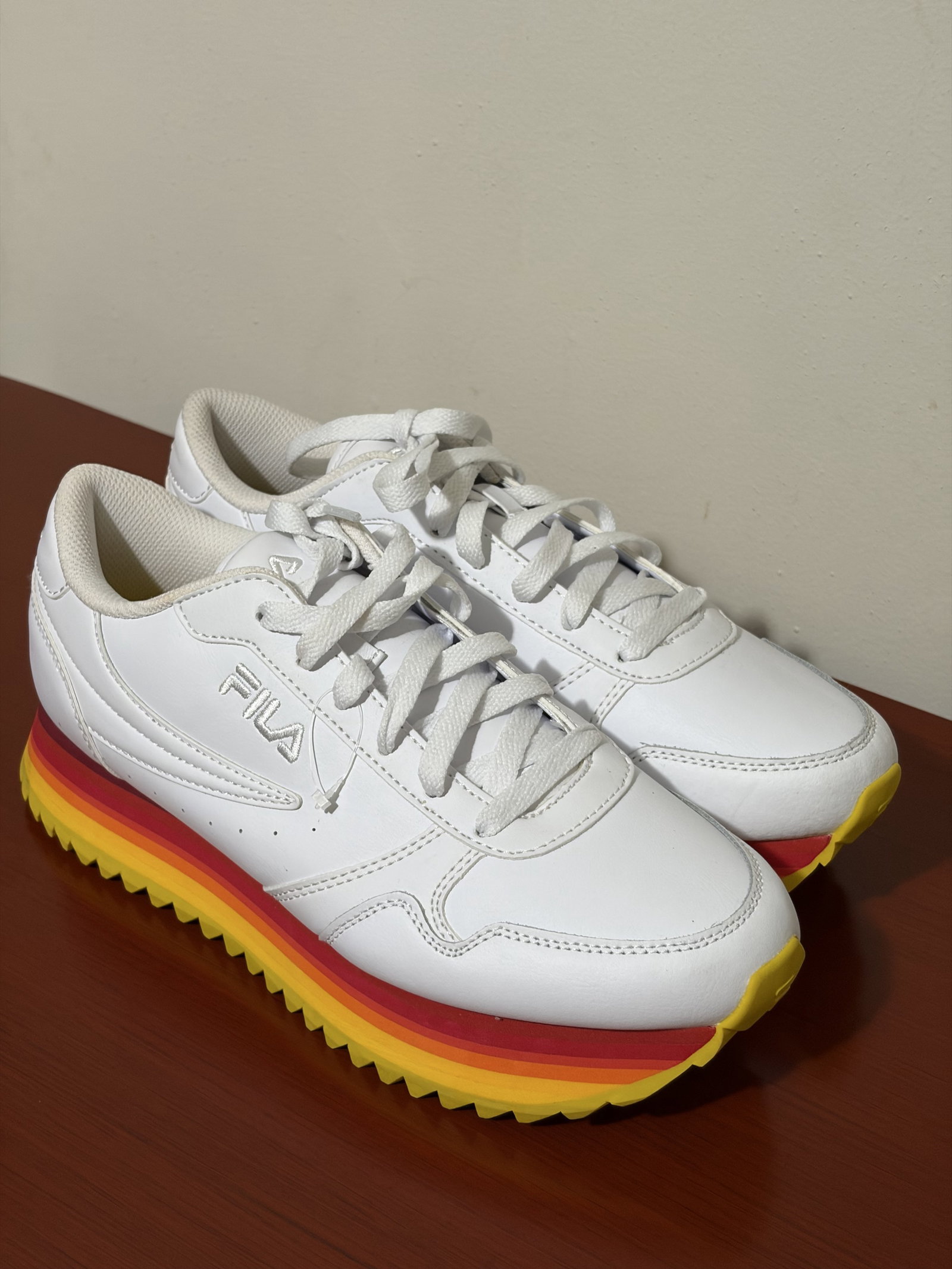 Tenis Fila Orbit Stripe Plataforma 
