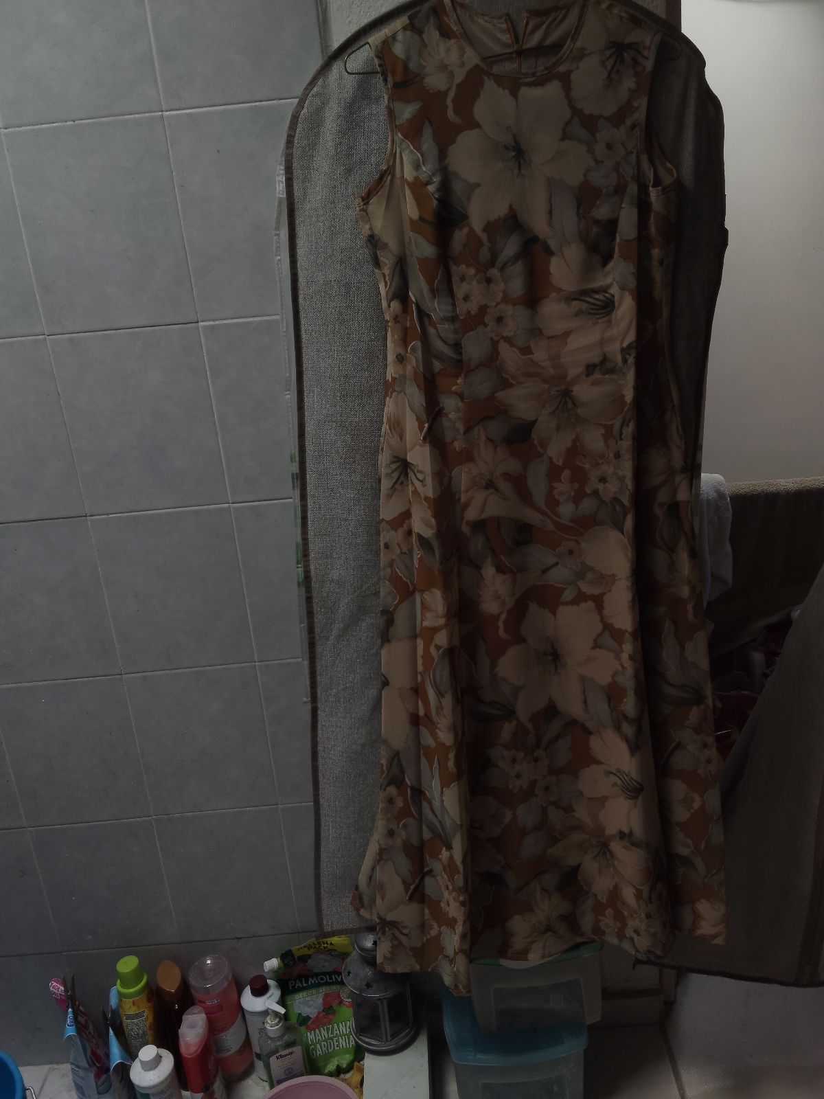 Vestido largo con estampado floral