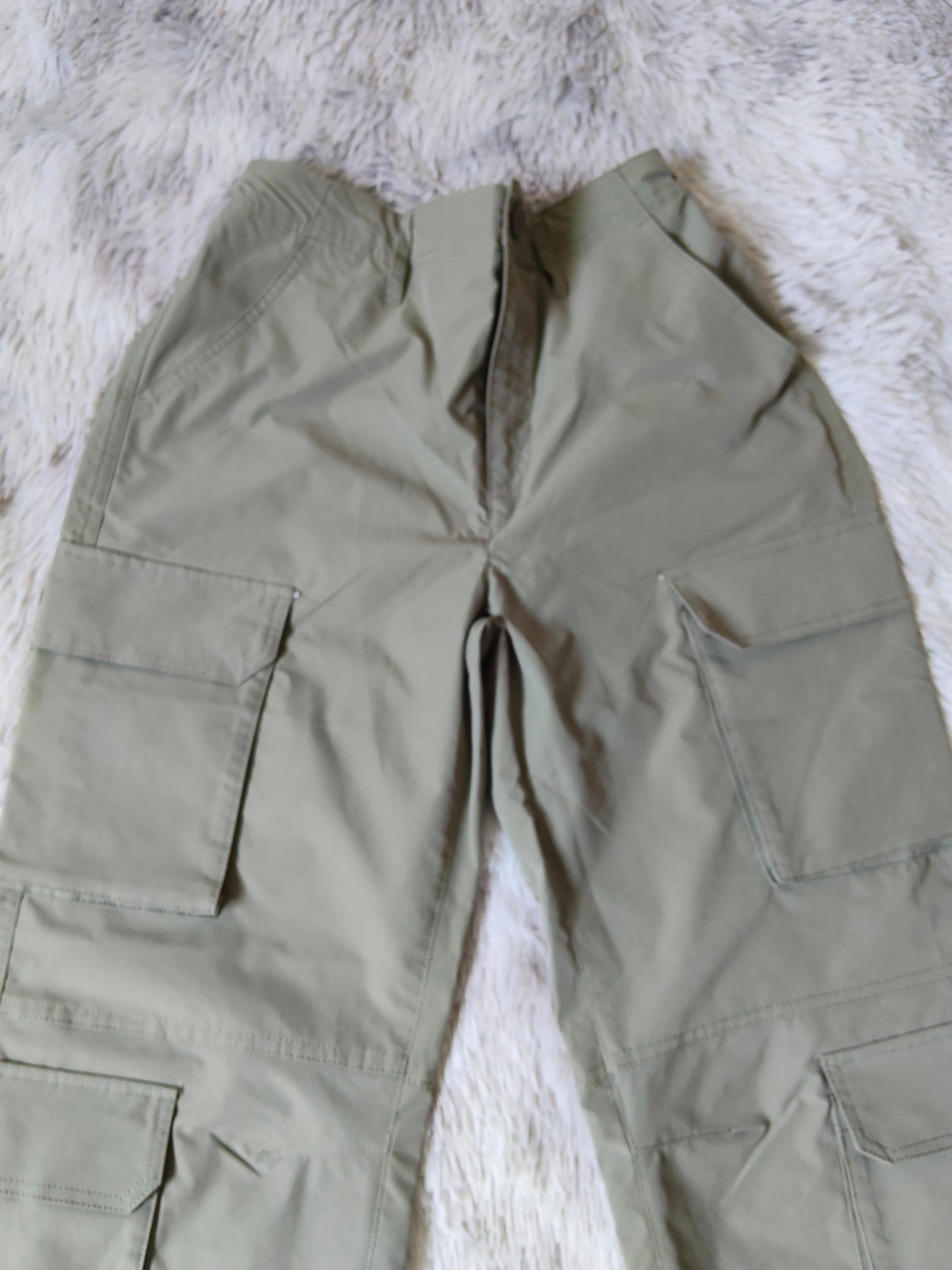 Pantalón Cargo Love Tree Talla S Nuevo con Etiqueta
