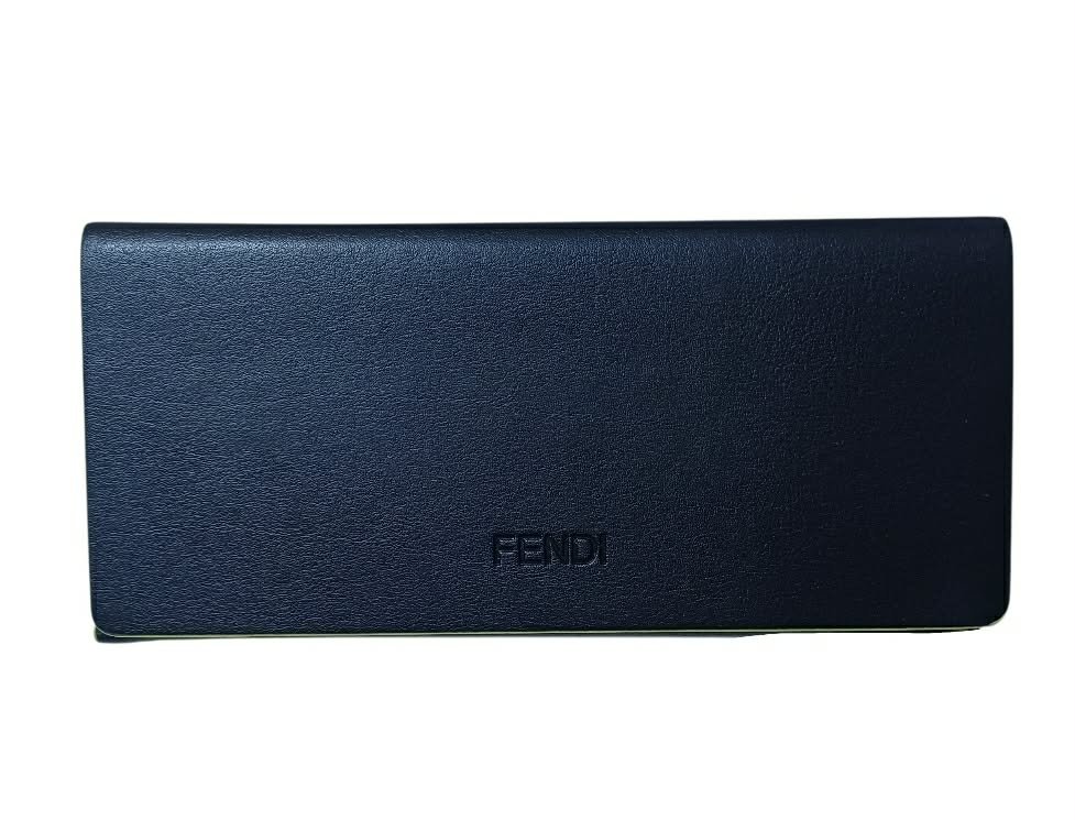 Estuche para lentes Fendi 
