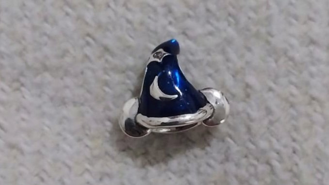 Charm Pandora Sombrero de Mickey Disney