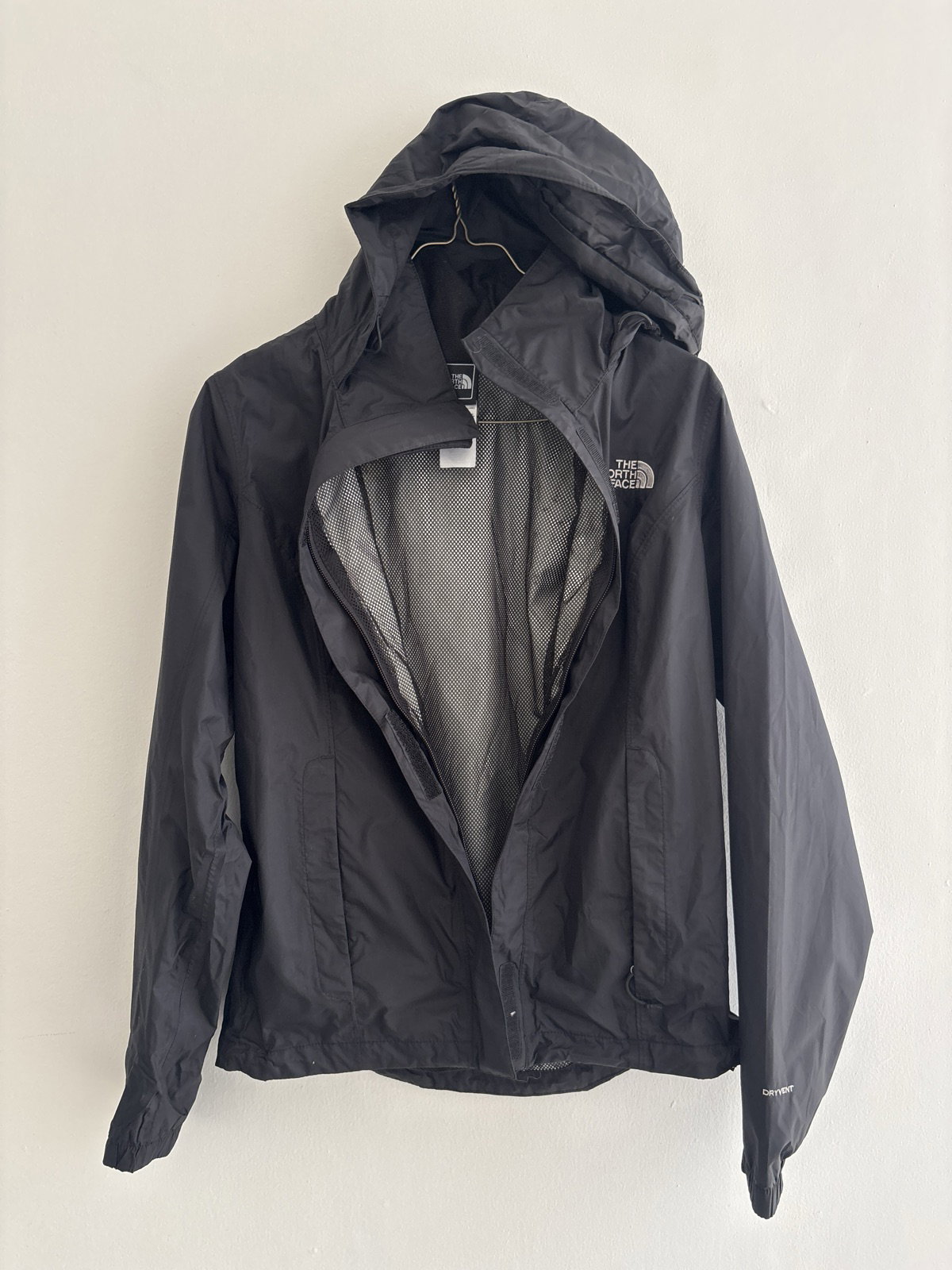Chamarra The North Face Negra con Capucha