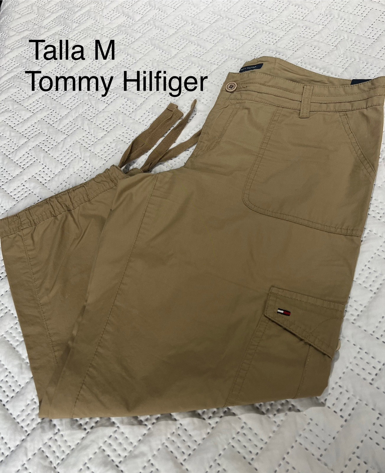 Pantalón Capri Tipo Cargo Tommy Hilfiger Talla M