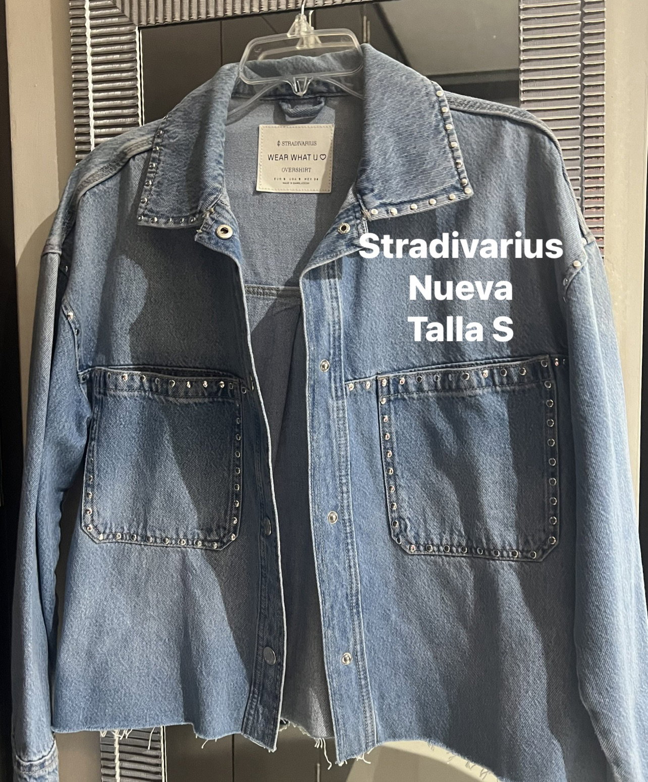 Chamarra de mezclilla Stradivarius nueva talla S