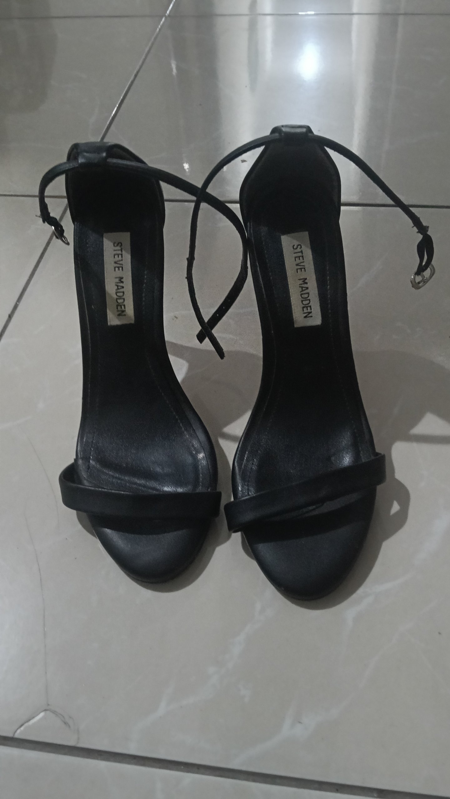 Tacones Negros Steve Madden en Buen Estado