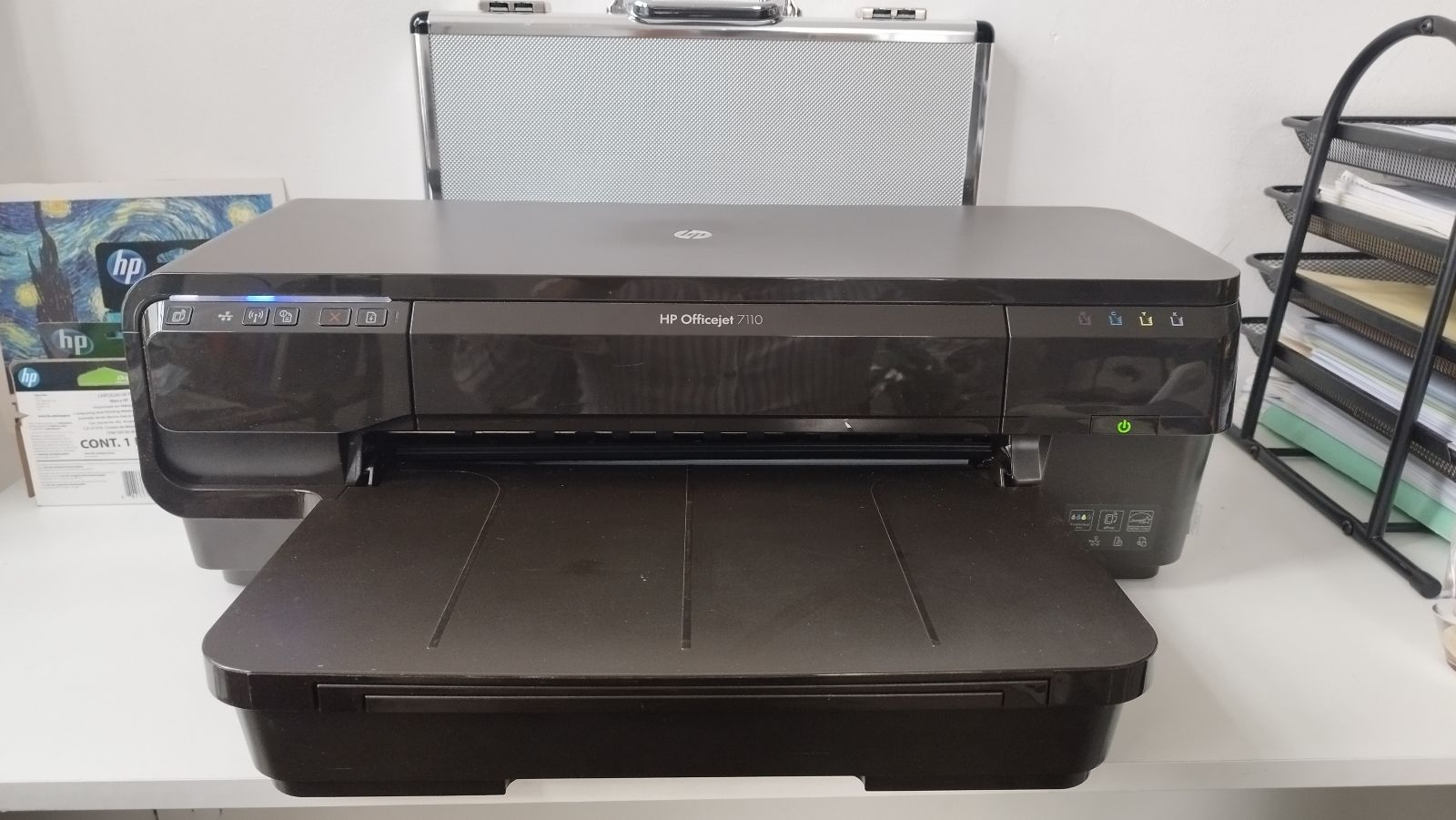 Impresora HP OfficeJet 7110 con 3 cartuchos originales