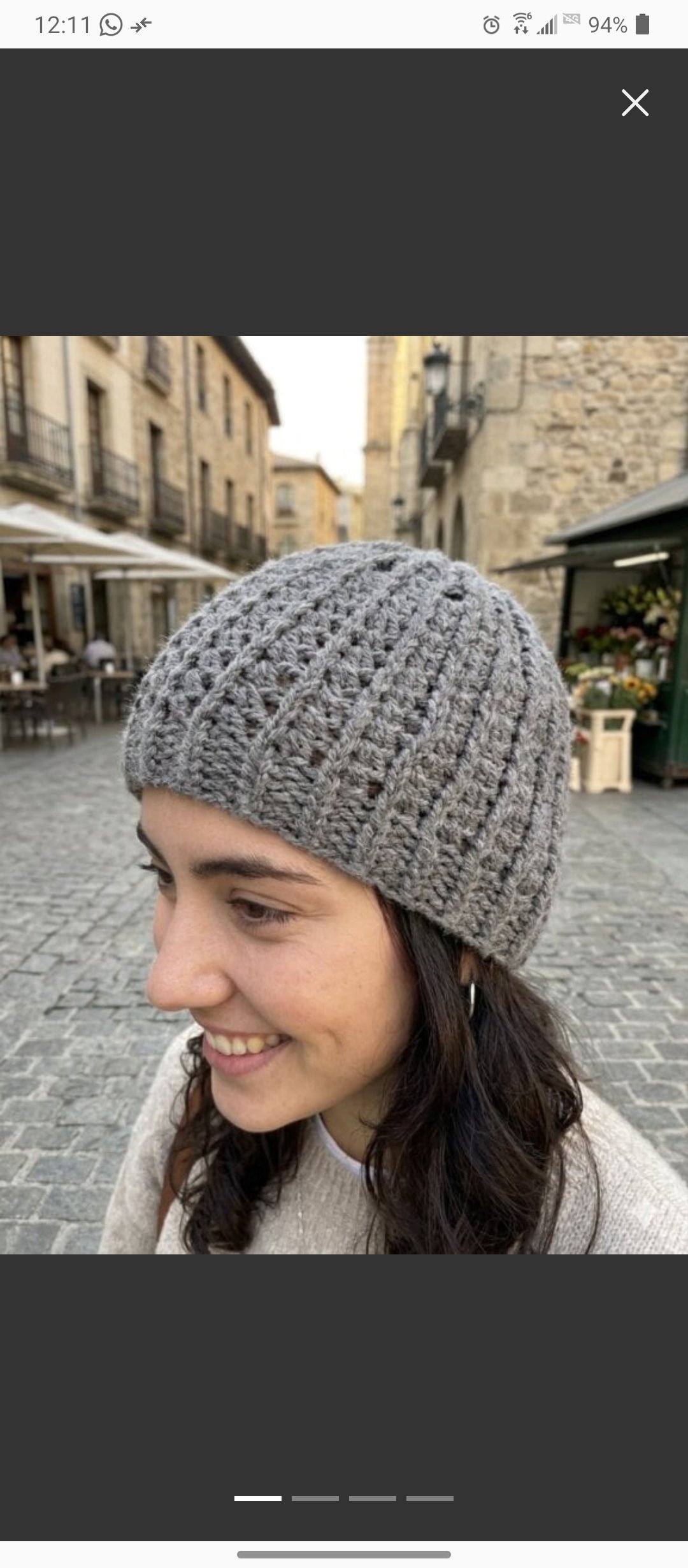 Gorrito tejido gris casual en excelente estado