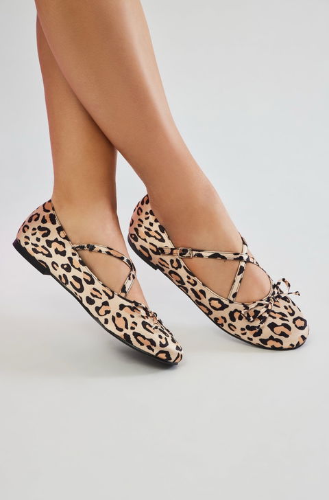 Zapatos con Estampado de Leopardo - Nuevos