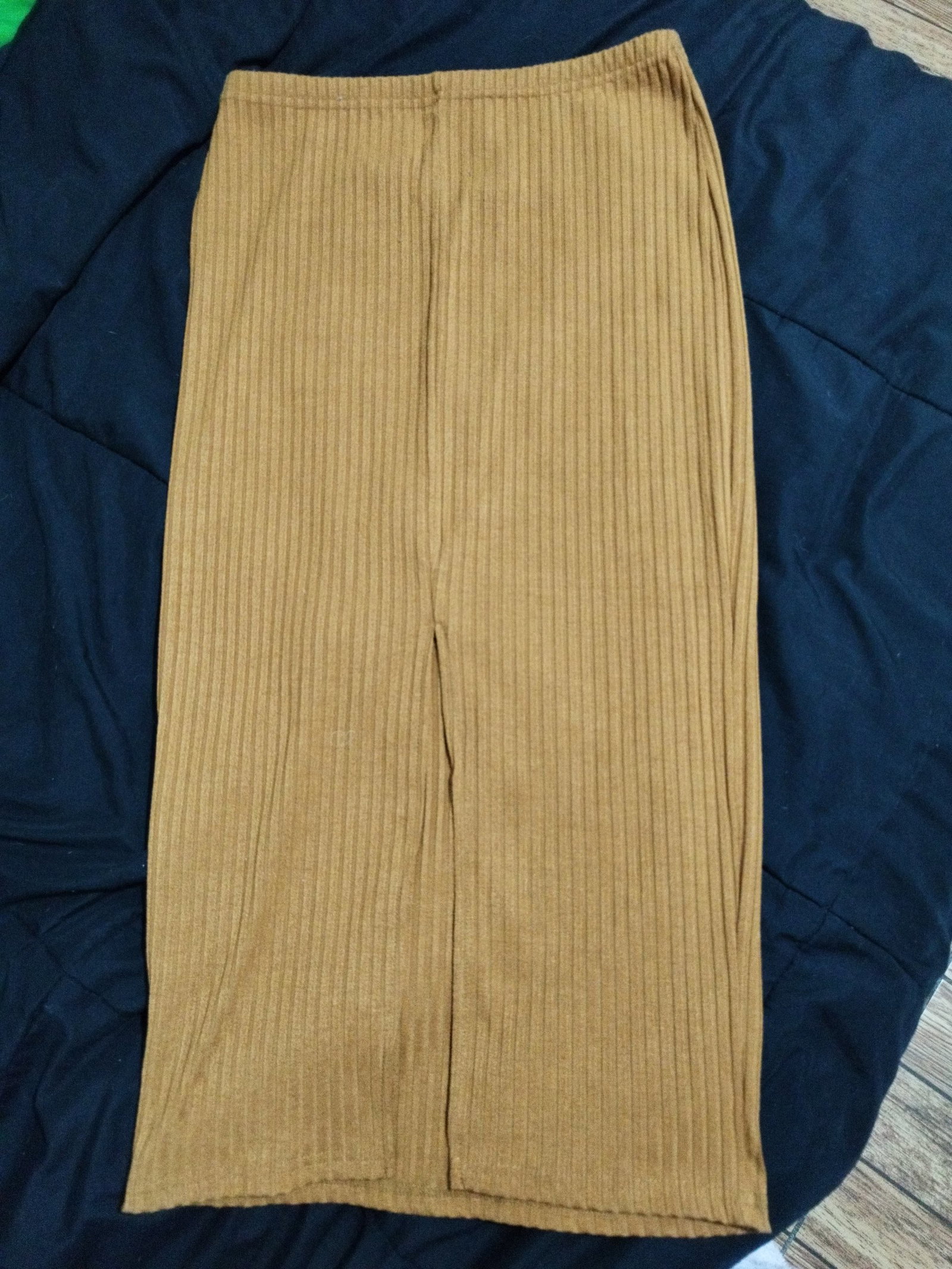 Falda midi canale color mostaza - SHEIN - Como nueva. D