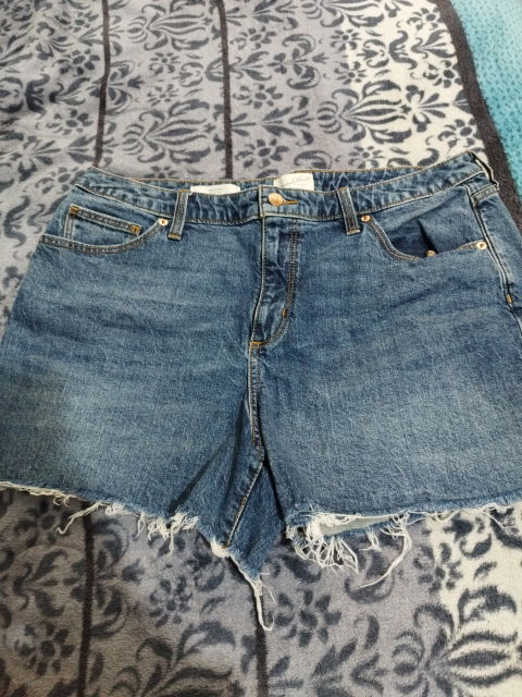 Short de Mezclilla Universal Thread - Talla XL-XXL - Nuevo