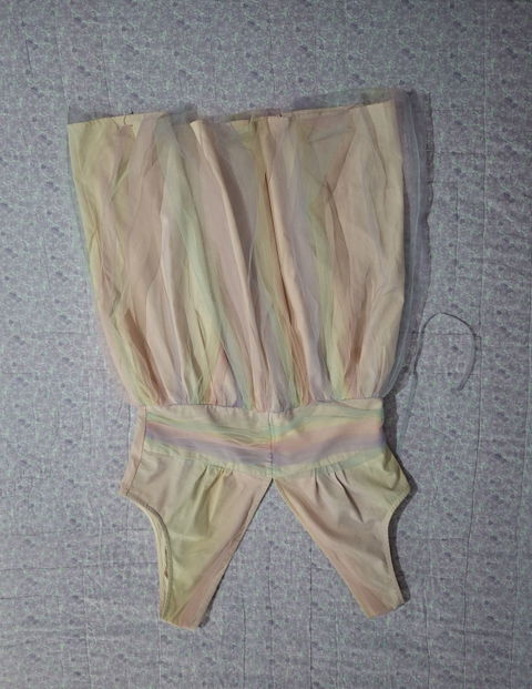 Vestido corto con detalles de tul de Doudle Crazy