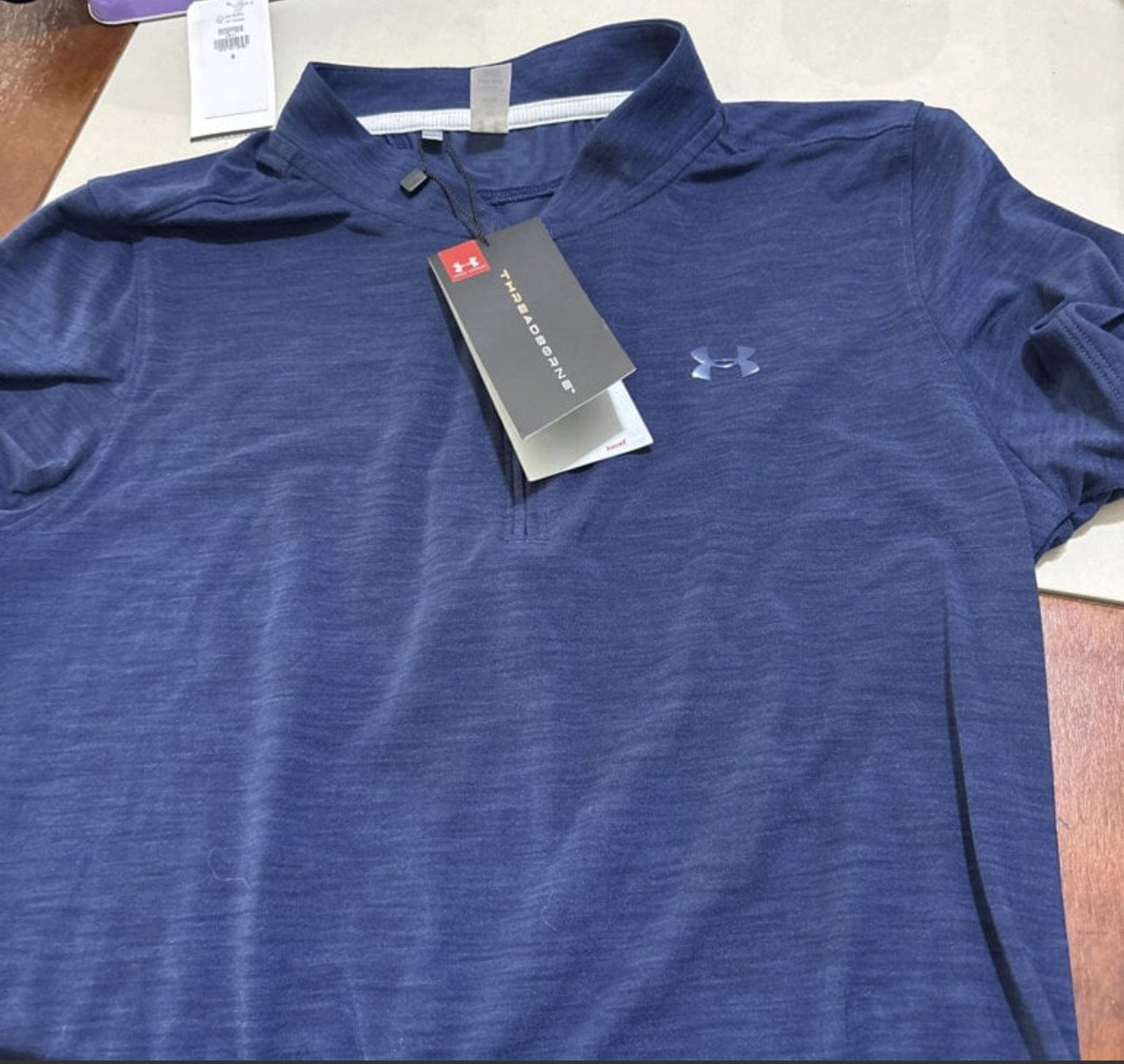 Playera Under Armour nueva con etiqueta XS