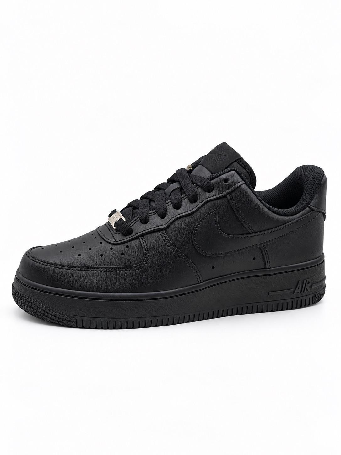 Tenis Nike Air Force 1 Negro Talla 23.5