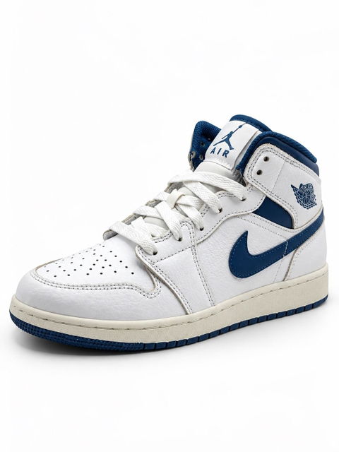 Tenis Jordan 1 Mid #24.5 Infantil Nuevos con Caja