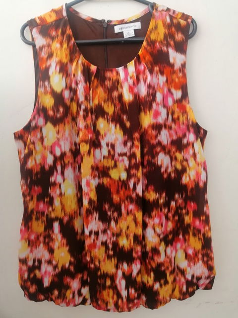 Blusa sin mangas marca Liz Claiborne, talla XL