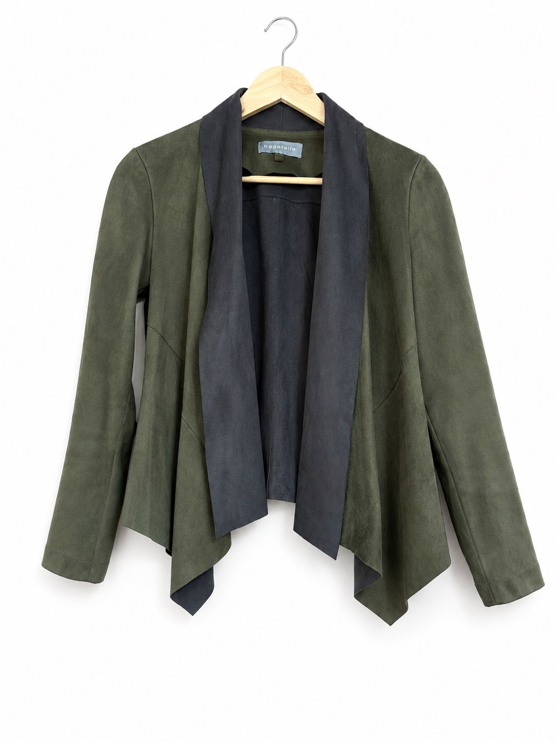 Blazer Abierto Bagatelle Talla XS Verde Olivo y Negro
