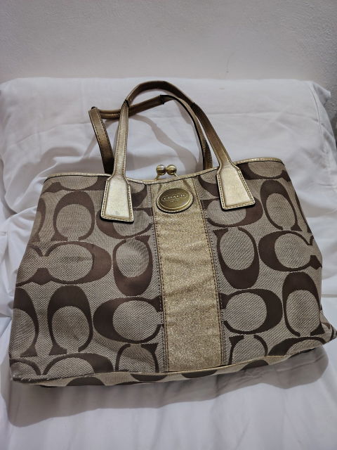Bolsa de Mano Coach kisslock en Buen Estado