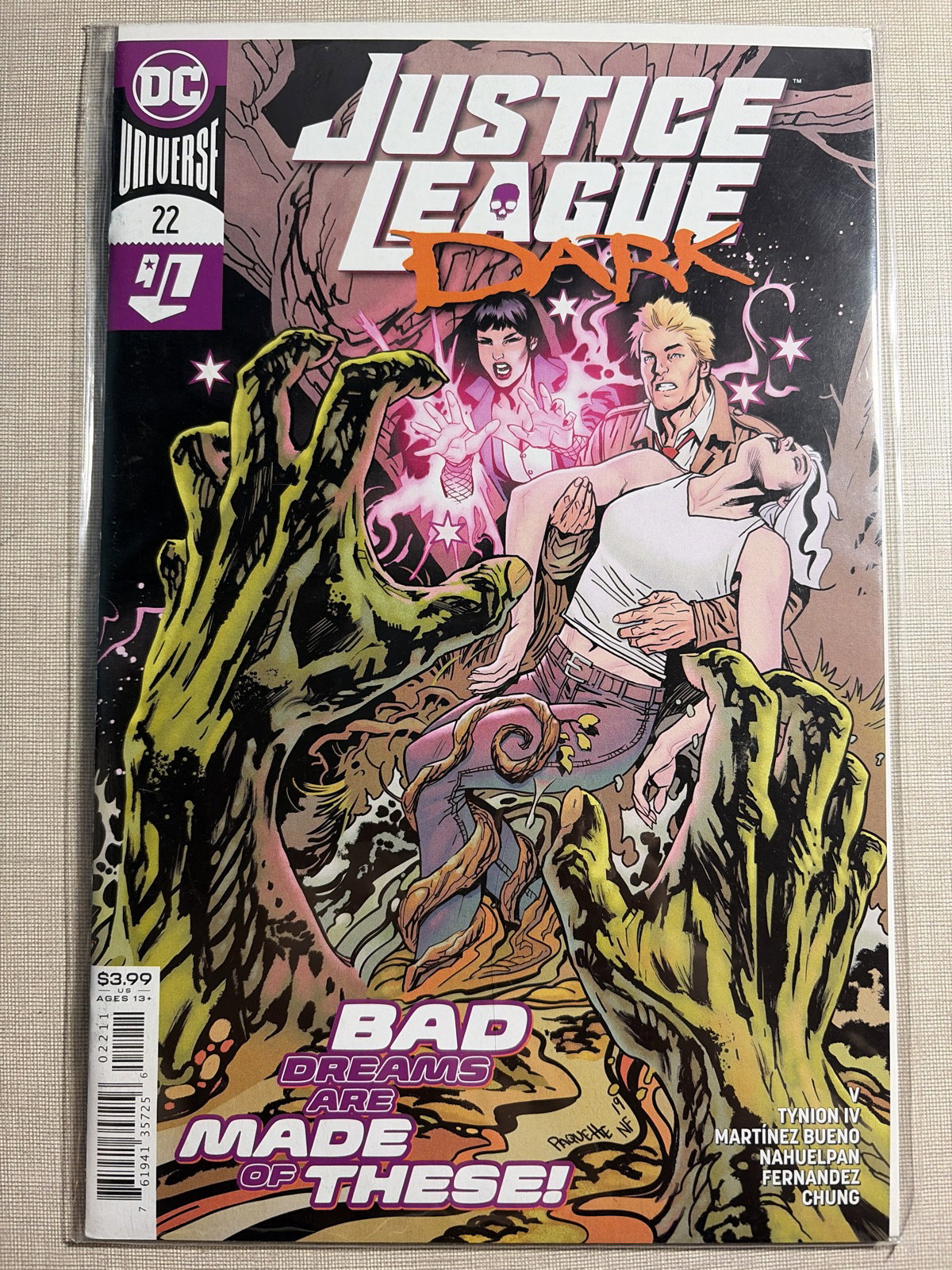 Cómic Justice League Dark #22 en buen estado