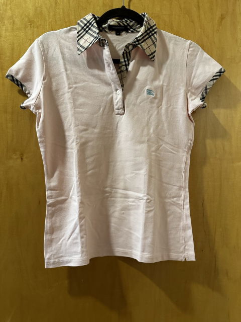 Playera Burberry Original Rosa con Detalles en Cuello