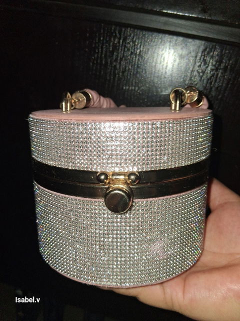 Bolso brillante de mano chico semi nuevo