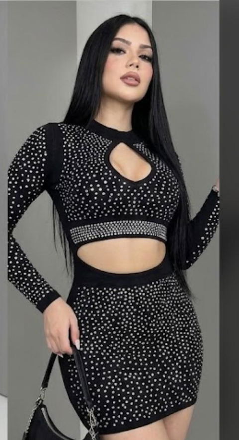 Vestido negro ajustado de pedrería para fiesta importado