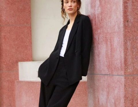 Blazer Negro Everlane Talla 10 en Buen Estado