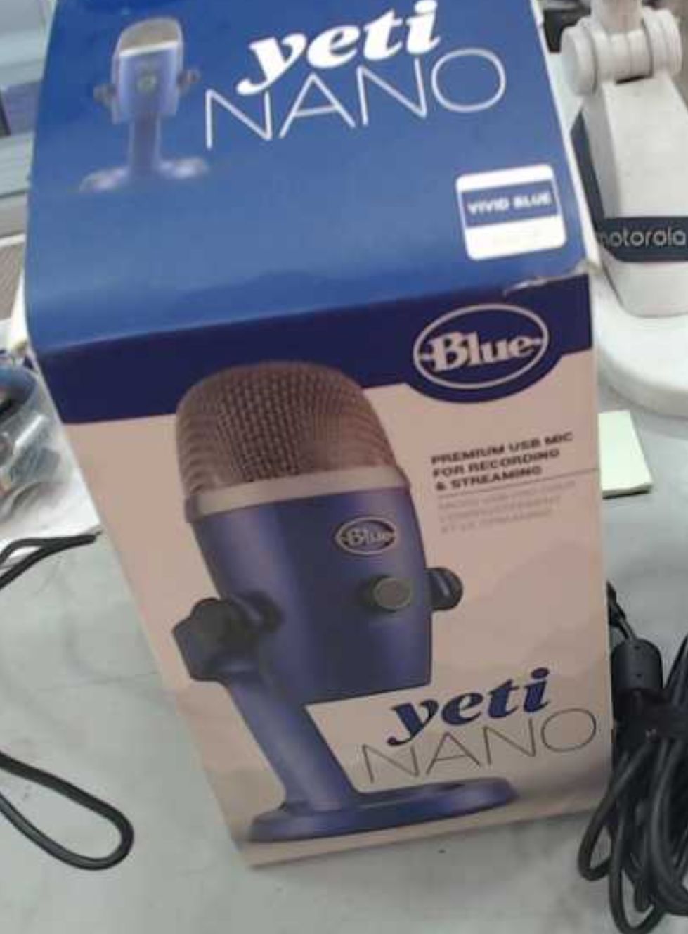 Blue yeti nano vivid blue
