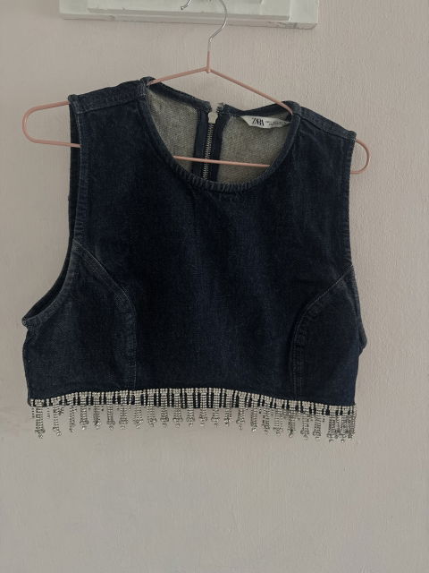 Blusa de Mezclilla Zara con Detalle de Cuentas