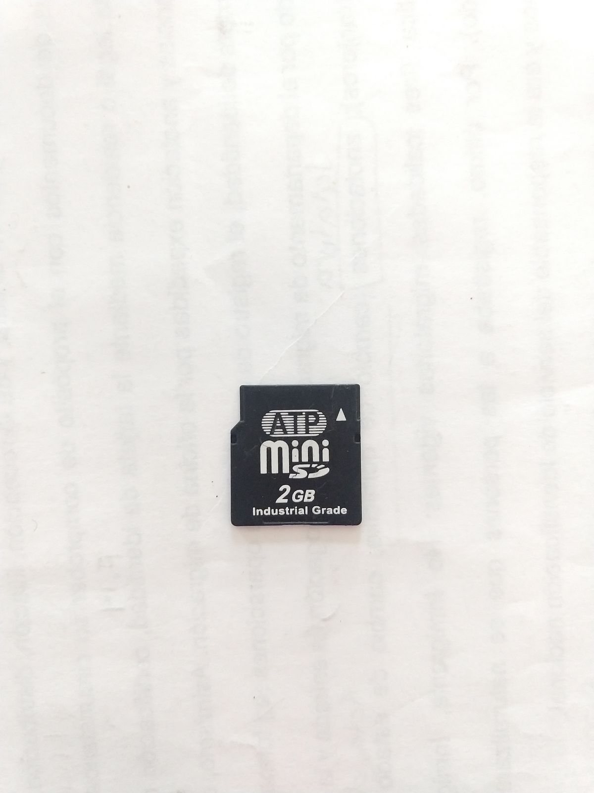 Tarjeta de memoria mini SD ATP 2 GB en buen estado