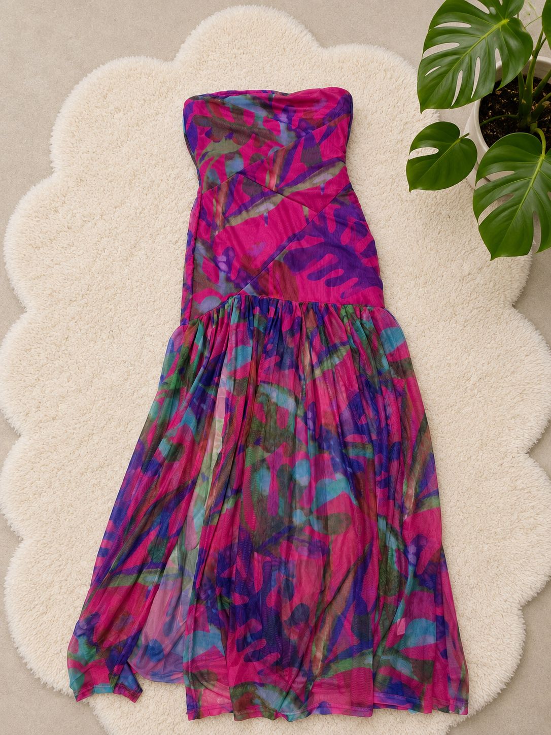 Vestido largo strapless colorido
