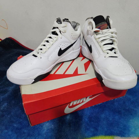 Tenis Nike Air Flight Lite Mid Talla 27.5 Nuevos con Caja Original