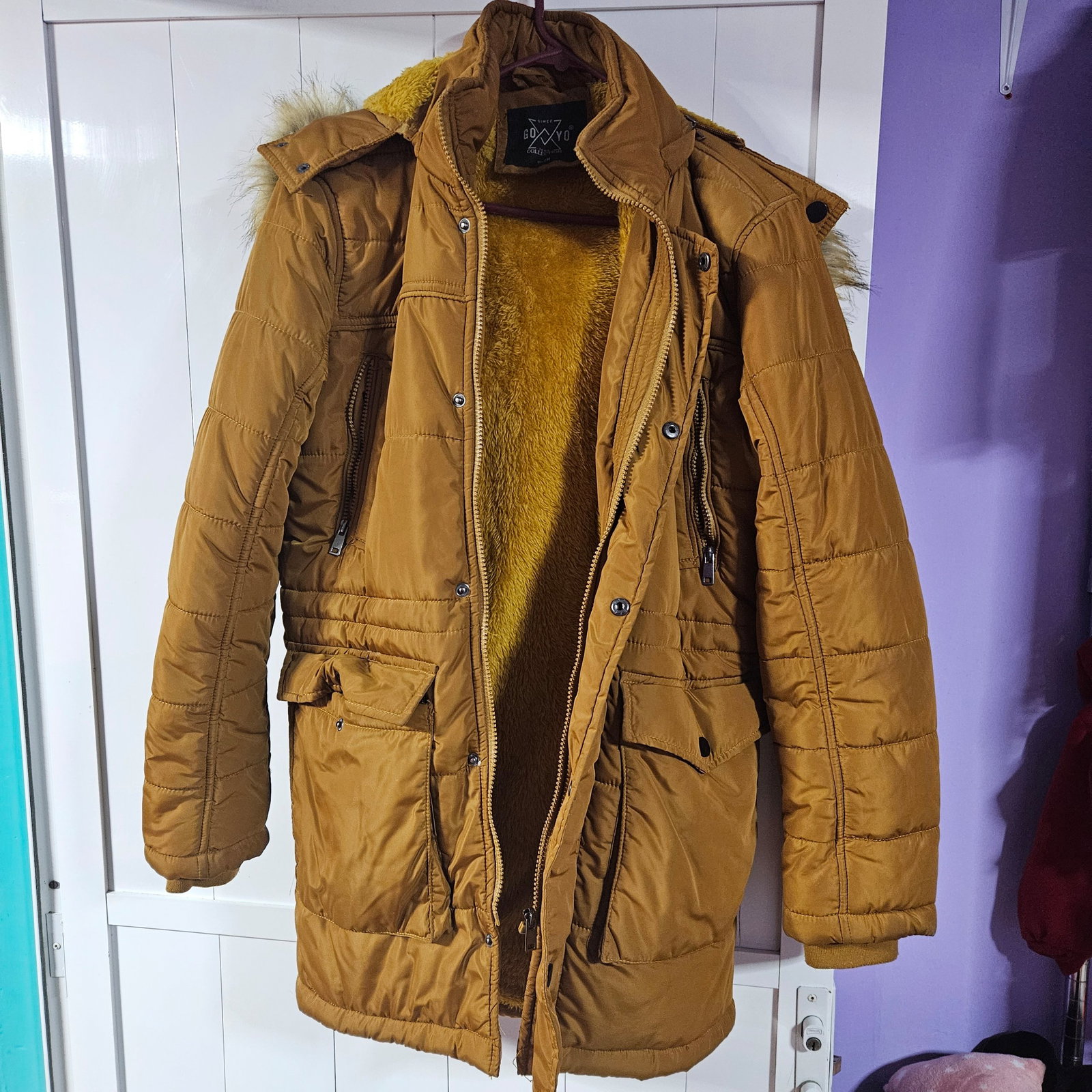 Chamarra térmica nueva mostaza talla chica