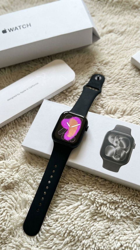 Watch Series 11 Nike con cargador y correas
