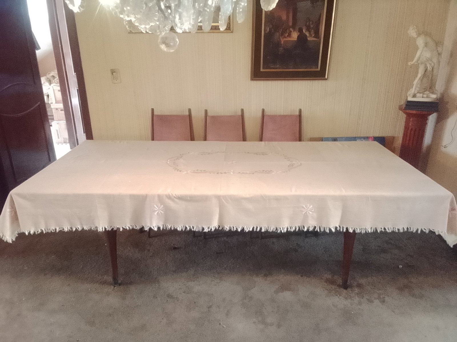 Comedor extra grande de cedro sólido con 10 sillas originales