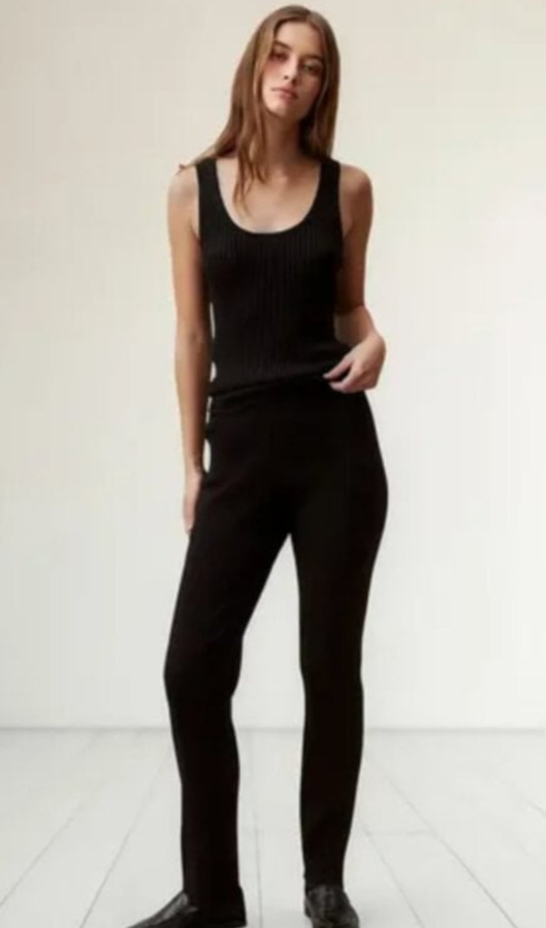 Enterizo acanalado negro talla M