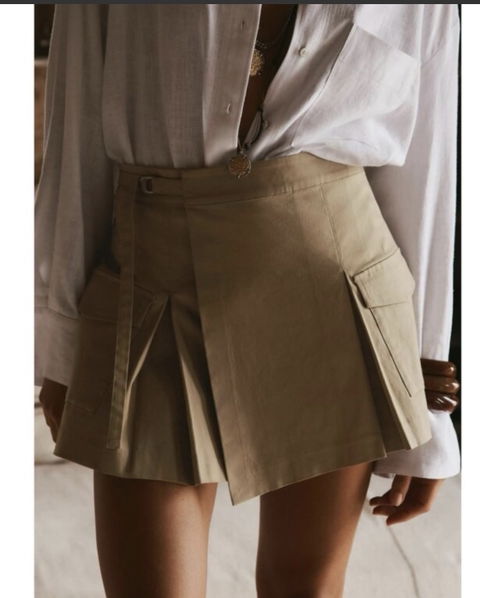 Falda tipo cargo con short Zara original nueva con etiqueta talla L