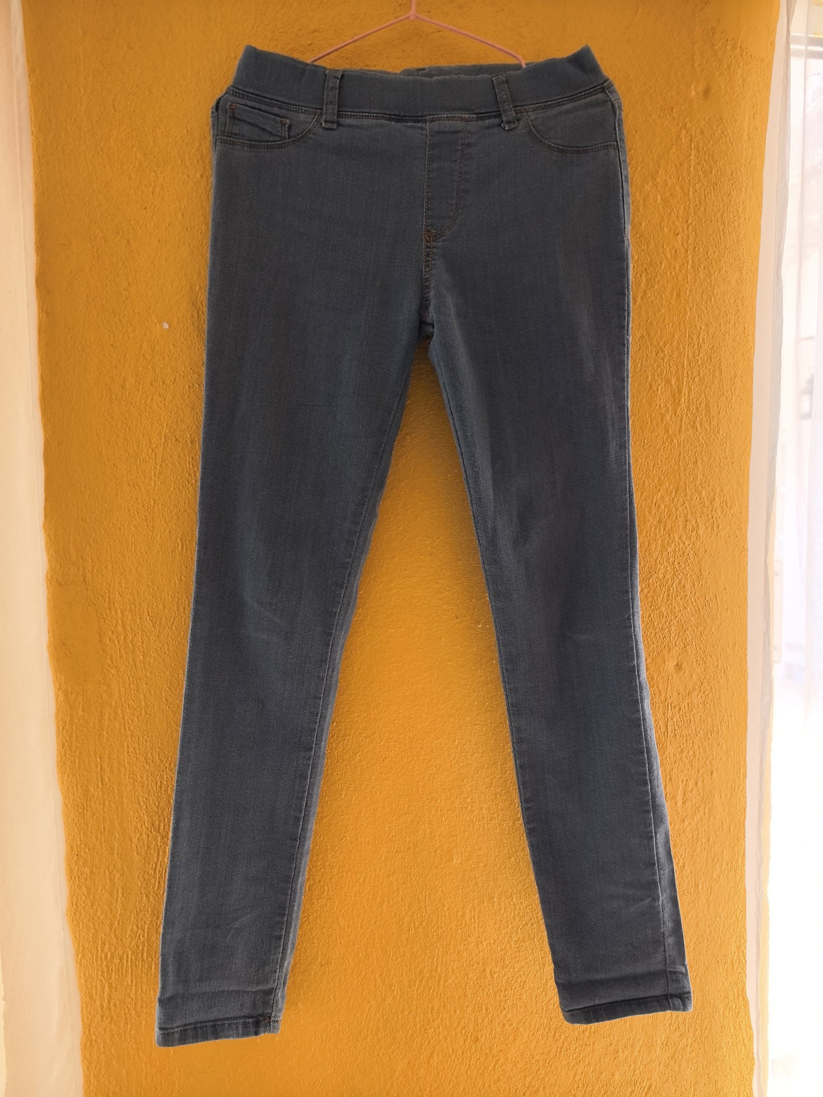 Pantalón de mujer ilucion
