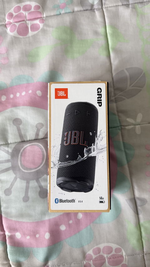 Bocina JBL Grip nueva, negra