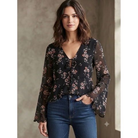 Blusa Negra Floreada Devided