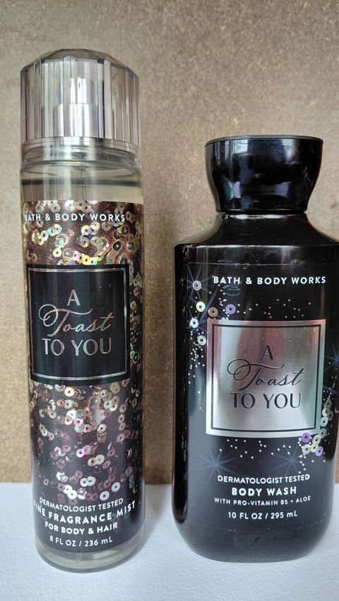 Set de 2 Piezas Bath & Body Works - A Toast to You (Body Mist y Body Wash)