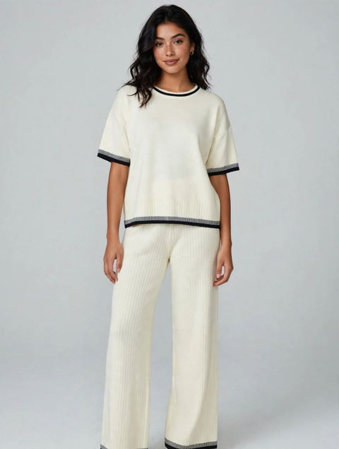 Conjunto de blusa y pantalón crema unitalla