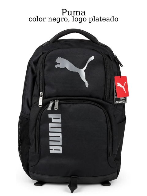 Mochila Puma color negro con logo plateado