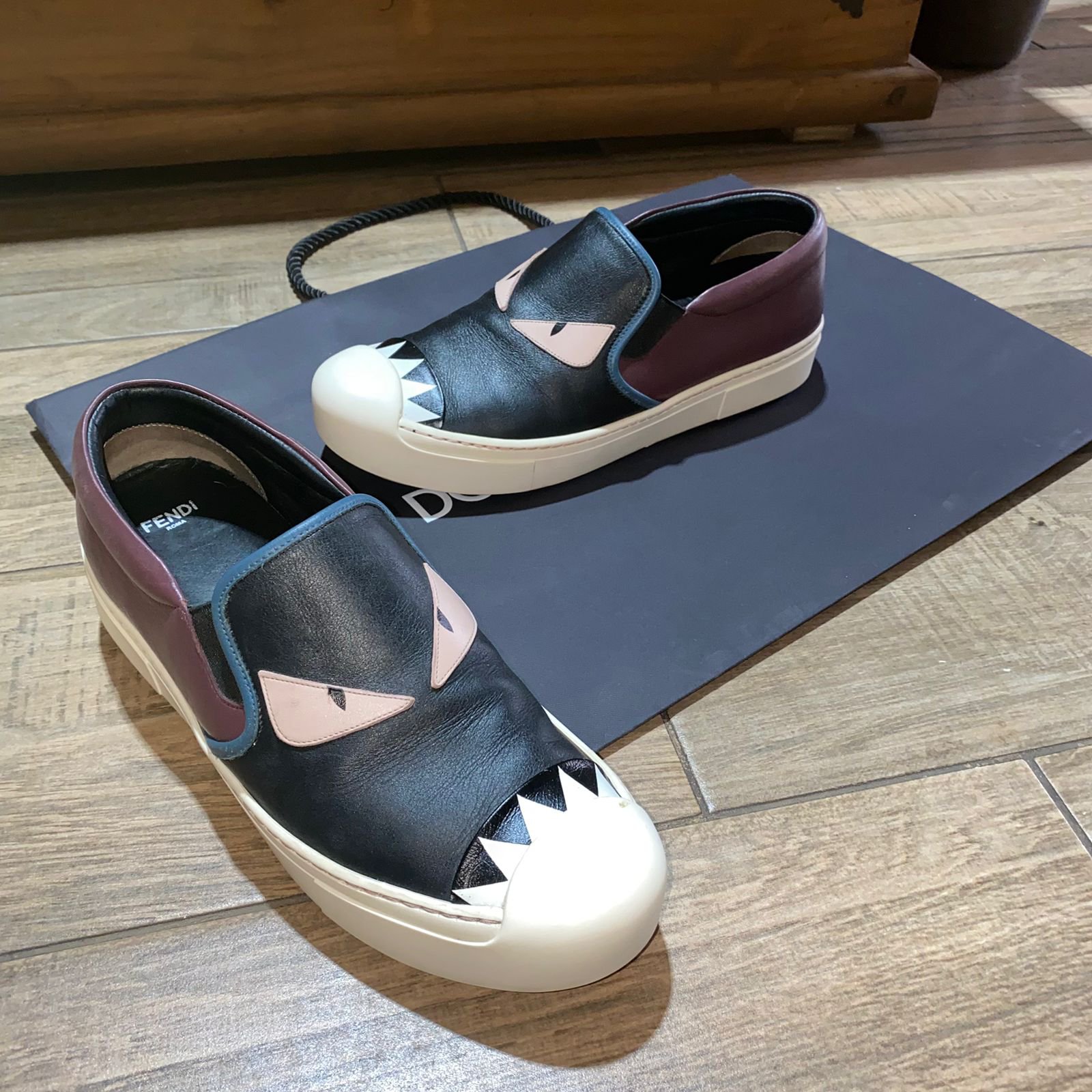 Tenis fendi para dama y 
