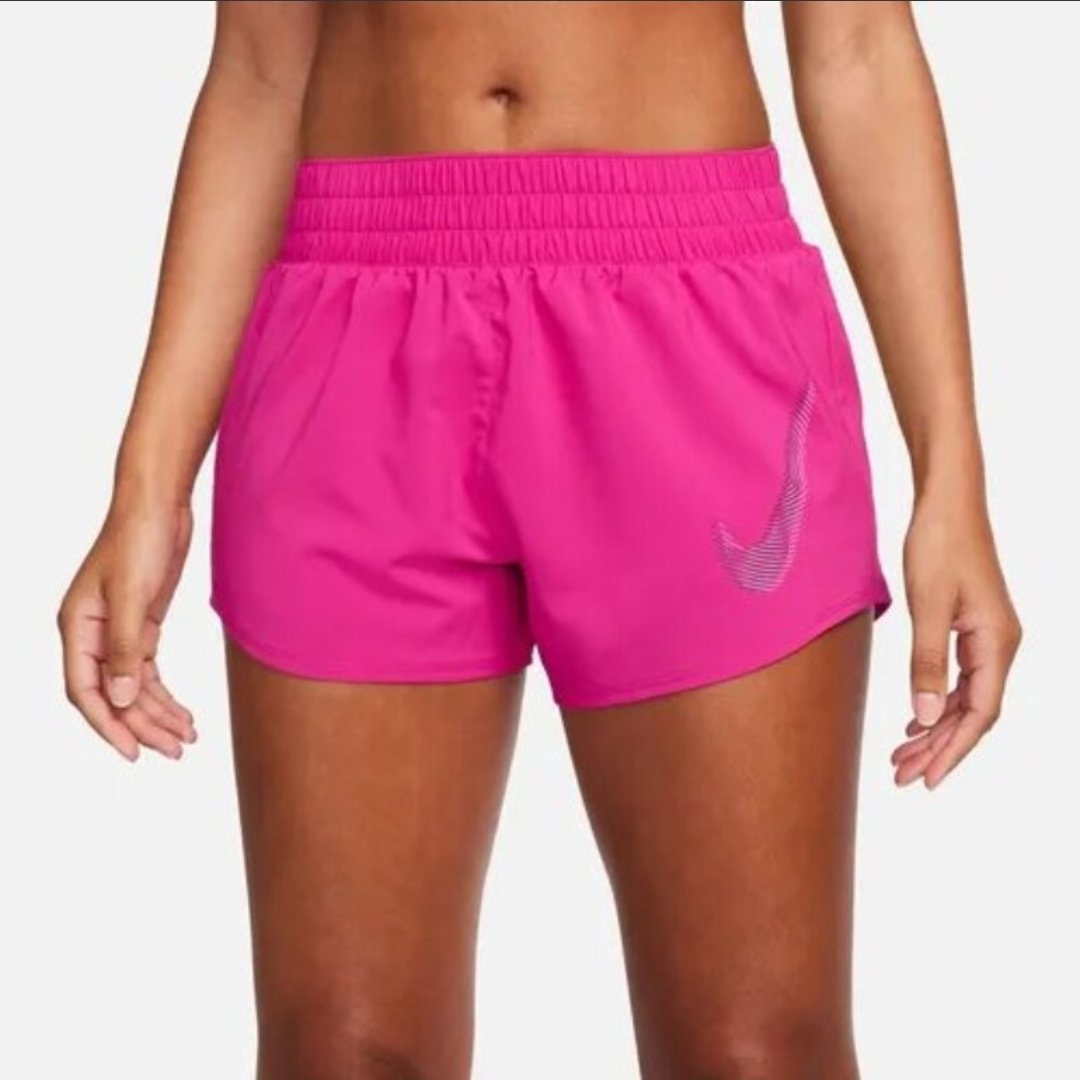 Short deportivo Nike 