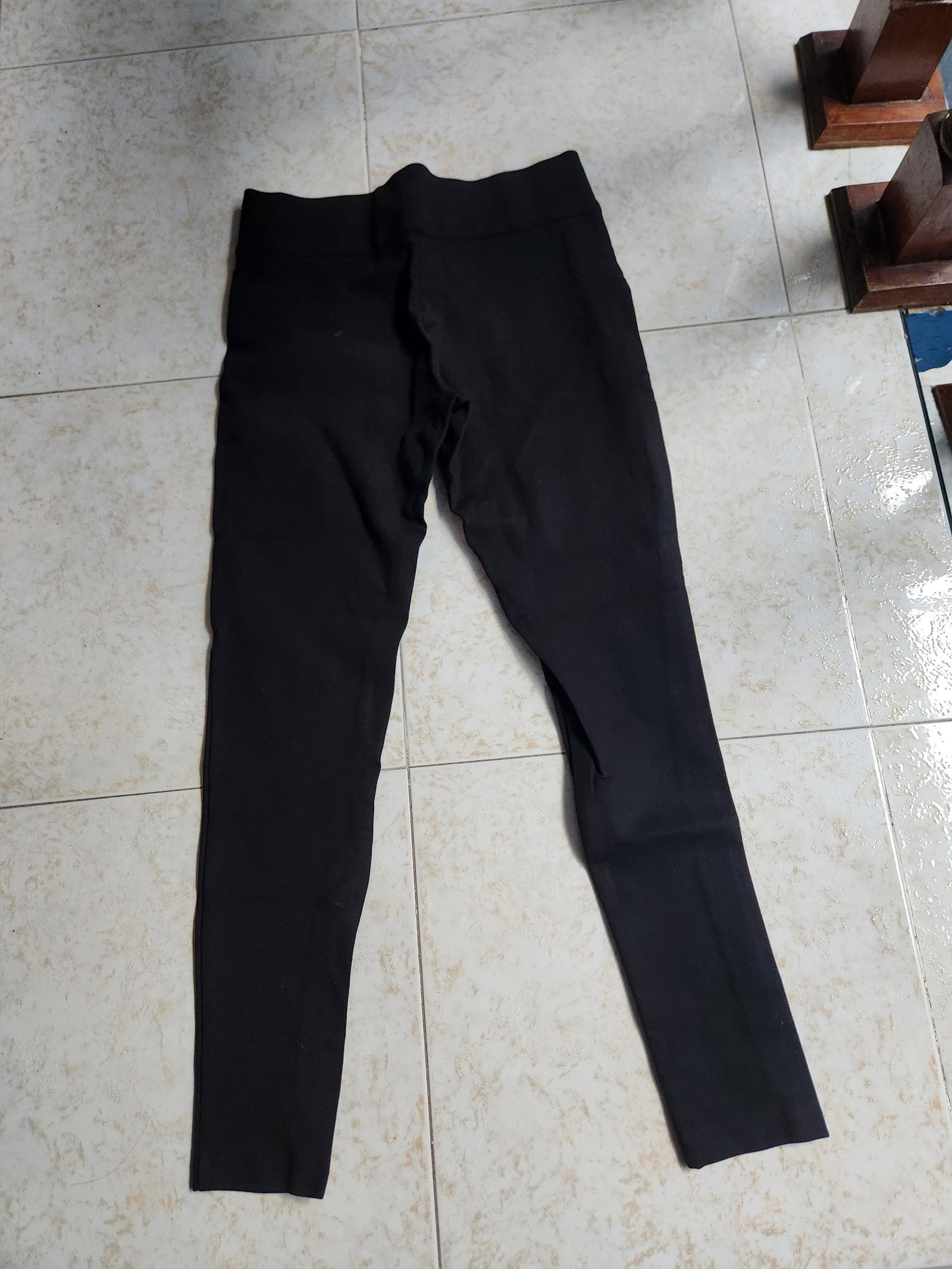 Leggins Zara Color Negro - Trafaluc Collection - Like New