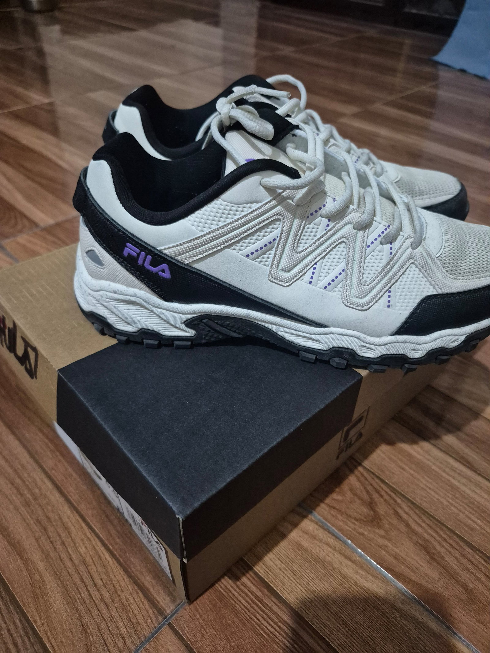 Tenis Fila Firetrail Evo en Buen Estado