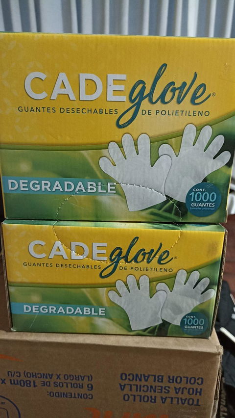 4 Cajas de Guantes Desechables de Polietileno CADEglove
