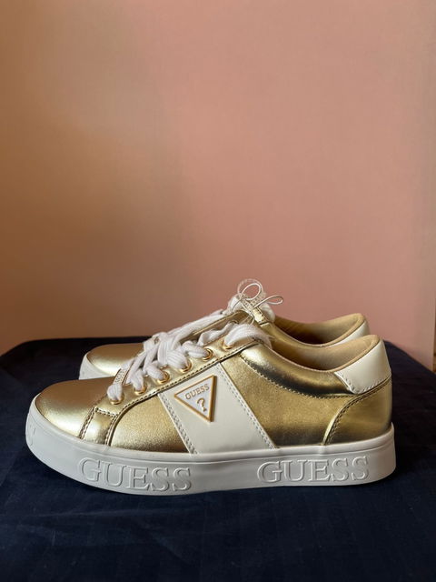 Tenis GUESS