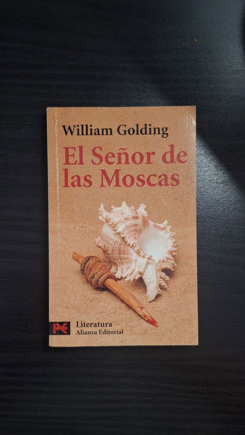 El señor de las moscas por William Golding / editorial Alianza
