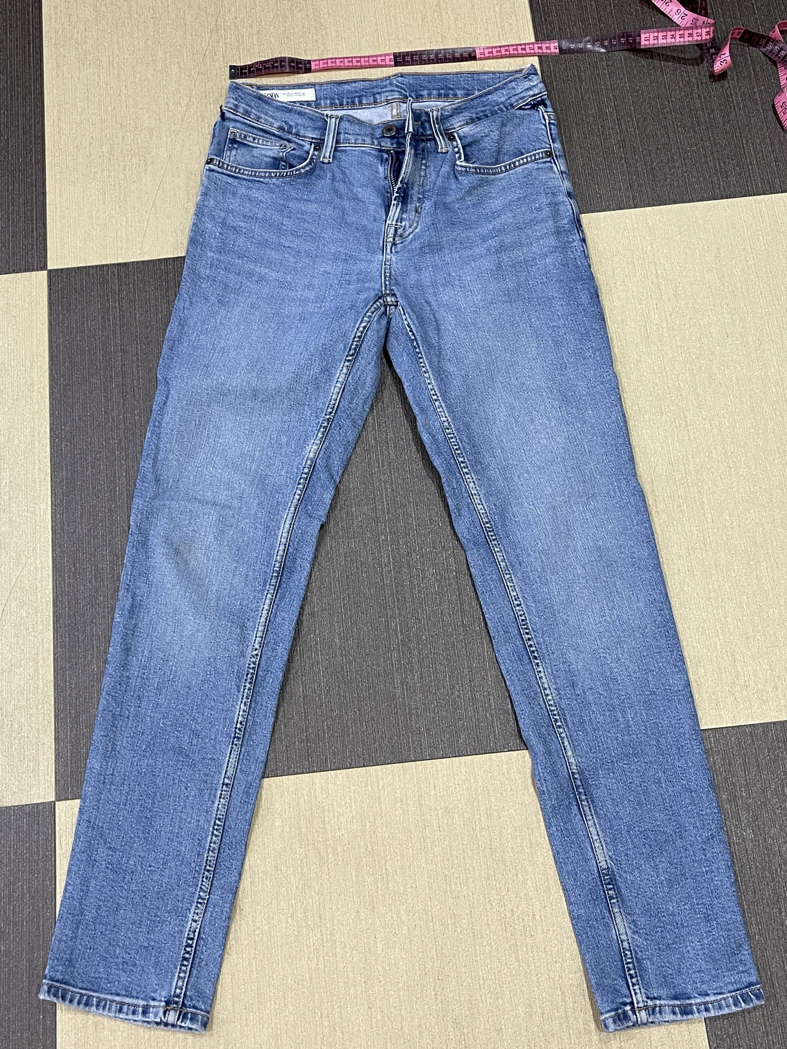 Pantalón Zara Corte Skinny Jean Talla 30